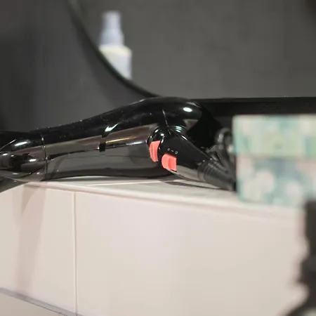 Stilvoll & Nah An Koeln - Messe Apartment