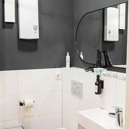 Apartment Stilvoll & Nah An Koeln - Messe Leverkusen