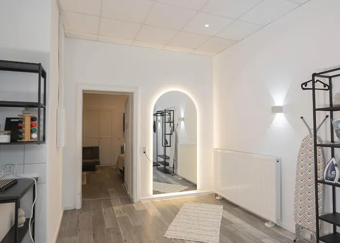 公寓 Stilvoll & Nah An Koeln - Messe 勒沃库森