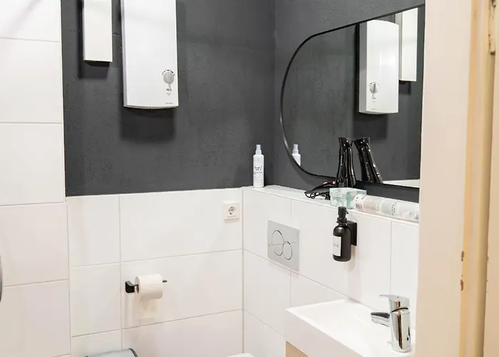 شقة Stilvoll & Nah An Koeln - Messe ليفركوزن